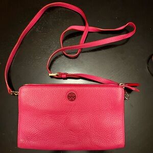 Tory Burch Robinson Pebbled Leather Crossbody